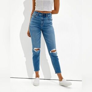 American Eagle 2 NWT Mom Jeans Soft Knit Distressed Women’s High Rise 2021